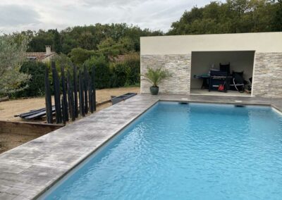 Plage-Carrelee-Pool-House-Montelimar